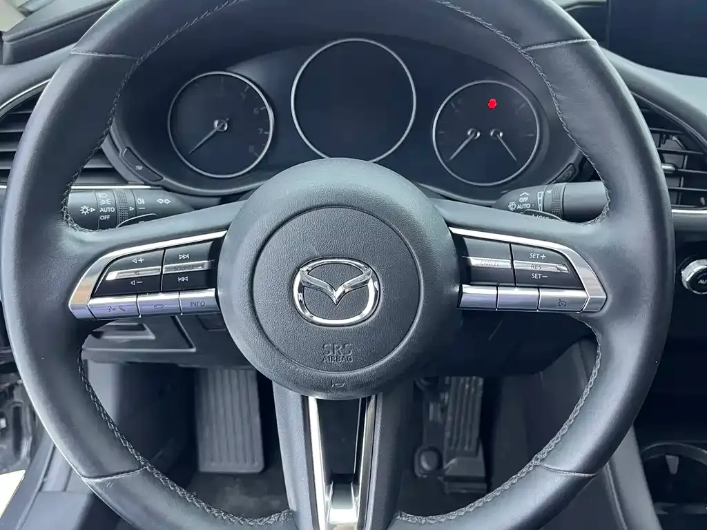 Mazda 3 Axela 2021 из CN, фото 6