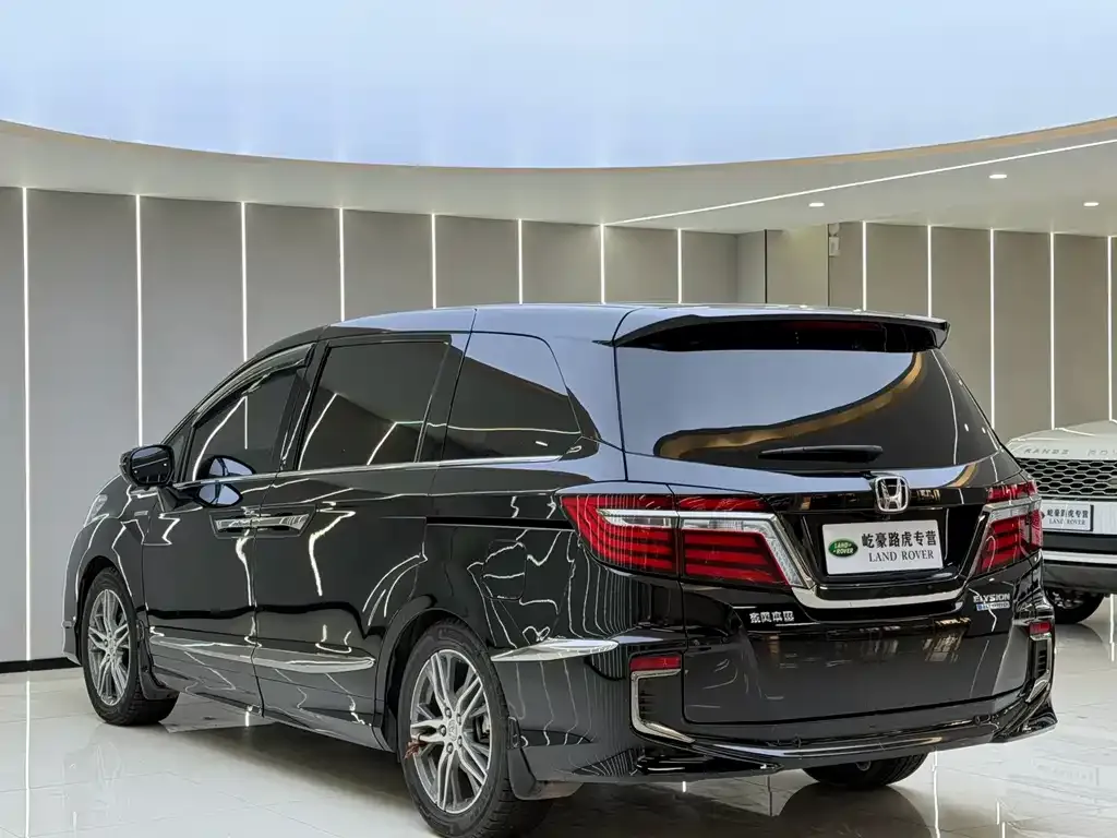 Honda Elysion 2021 из CN, фото 7