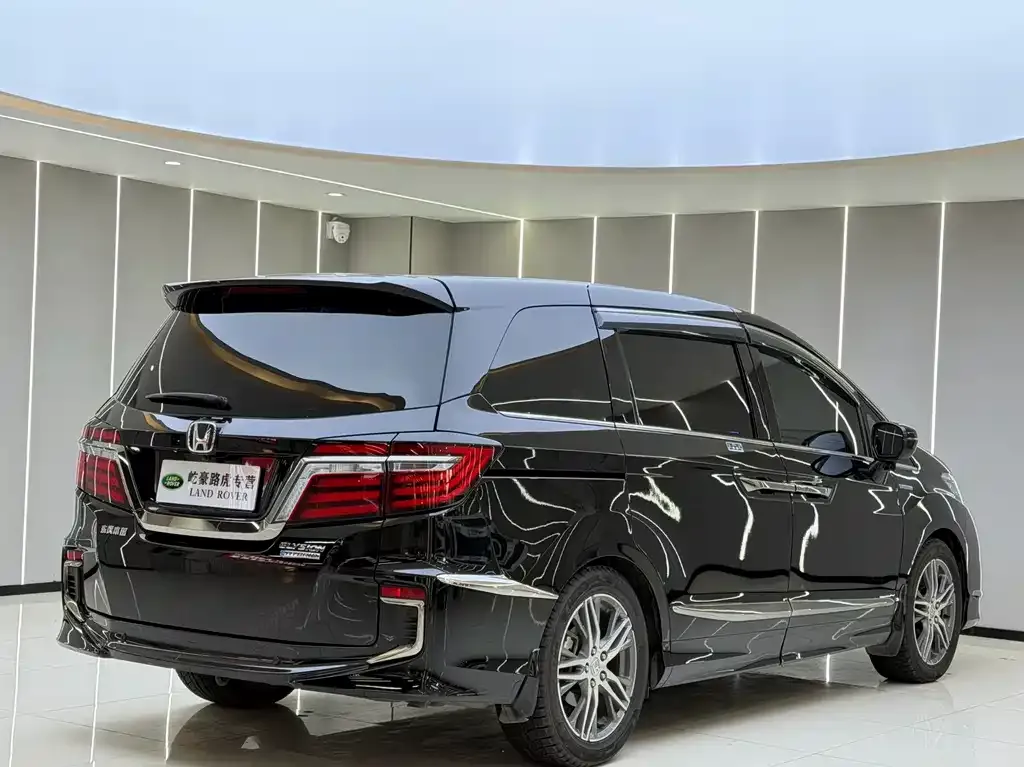 Honda Elysion 2021 из CN, фото 6