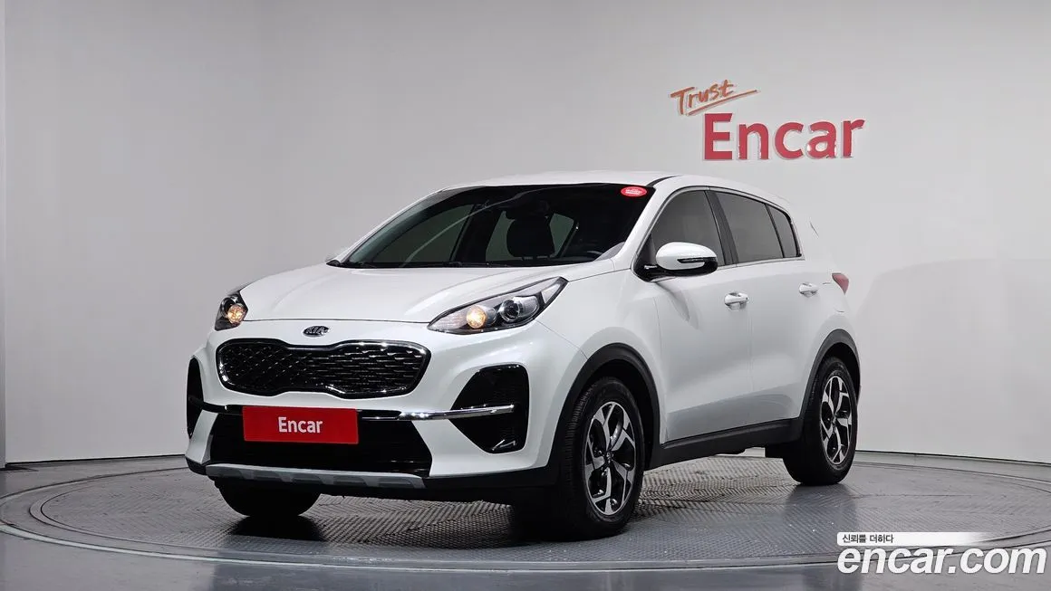 Kia Sportage — фото 1