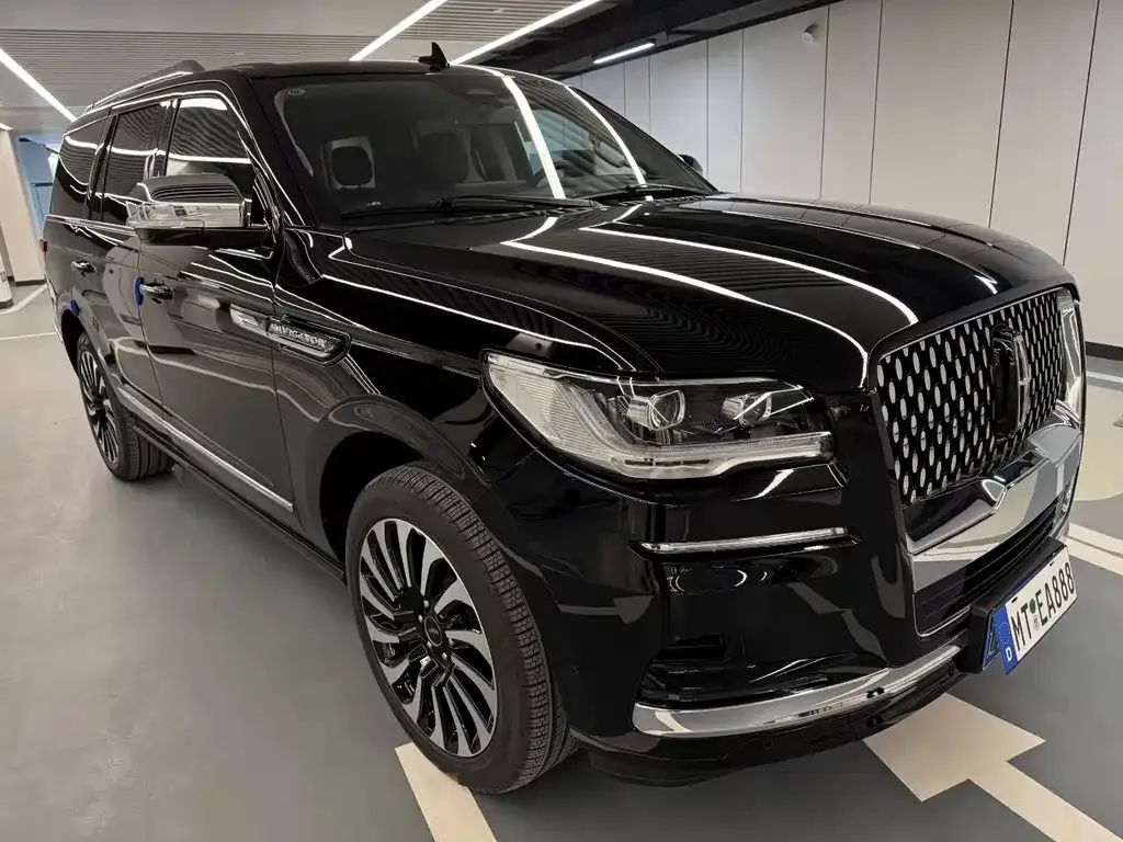 Lincoln Navigator 2024 из CN, фото 9