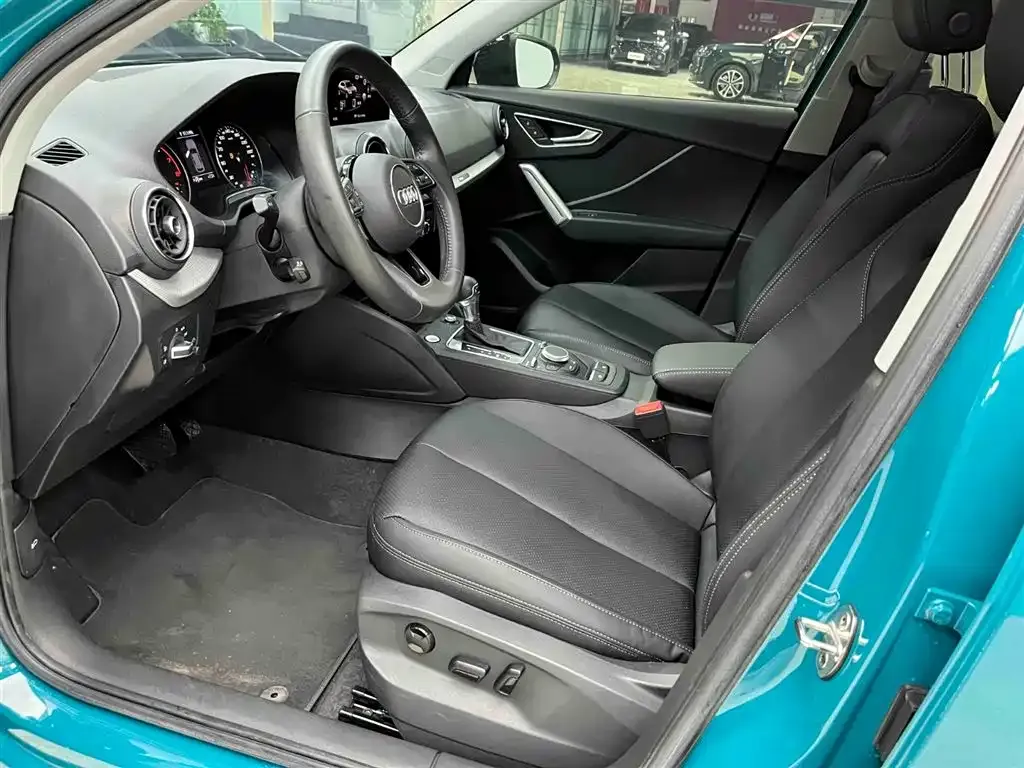 Audi Q2L 2021 из CN, фото 10