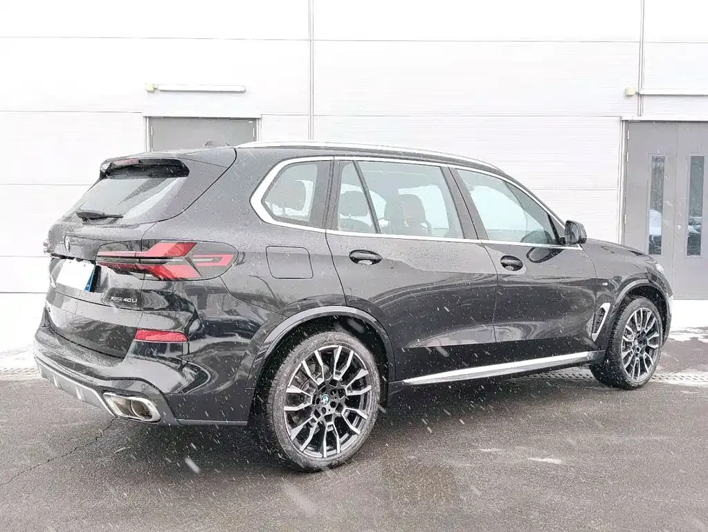 BMW X5 2025 из CN, фото 3