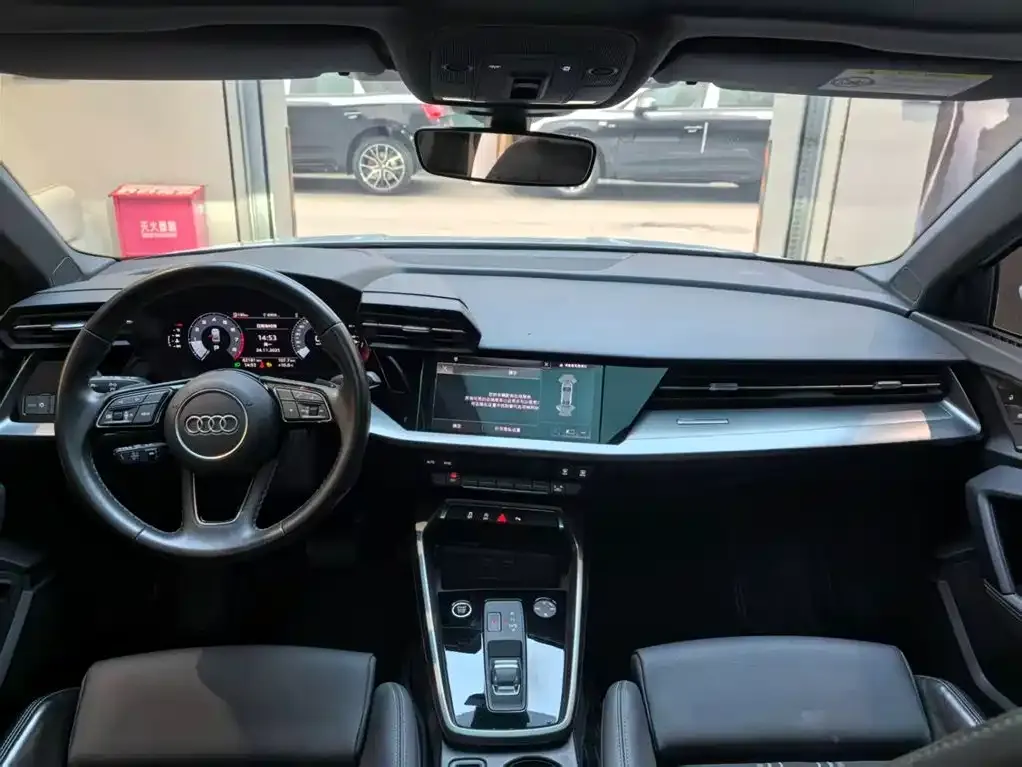 Audi A3 2023 из CN, фото 9