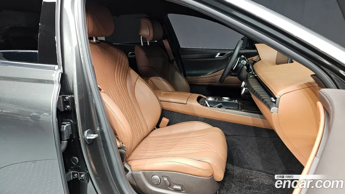Genesis G80 — фото 10
