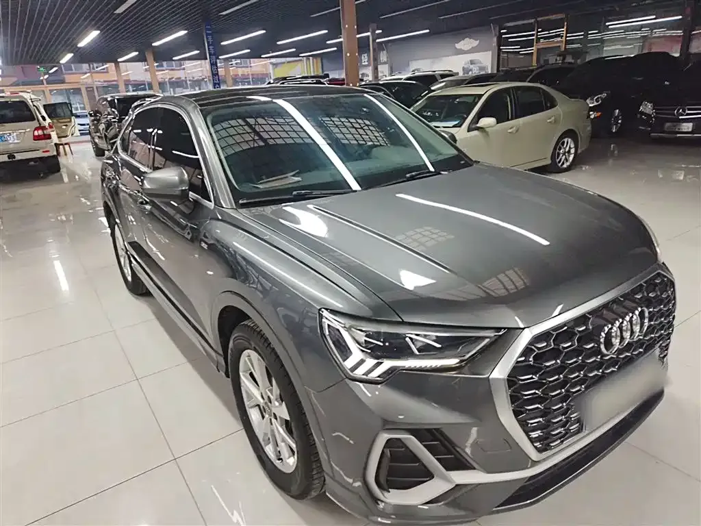 Audi Q3 Sportback 2021 из CN, фото 10