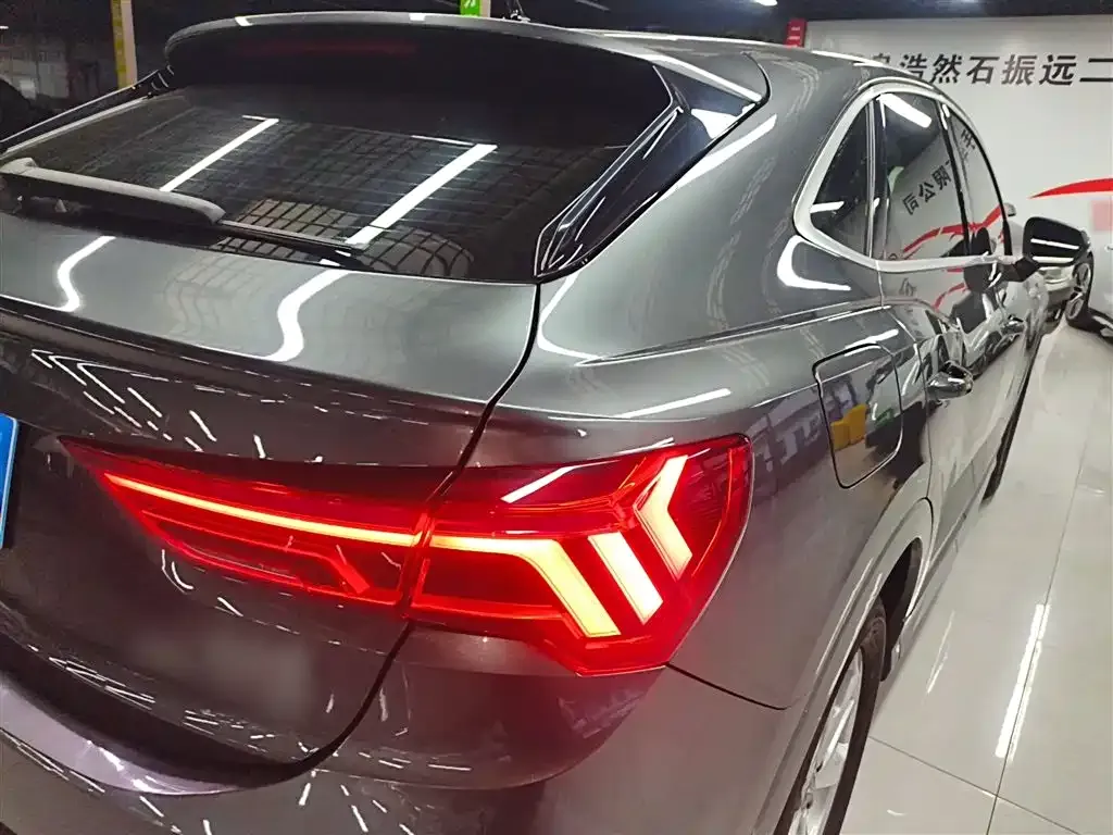 Audi Q3 Sportback 2021 из CN, фото 3