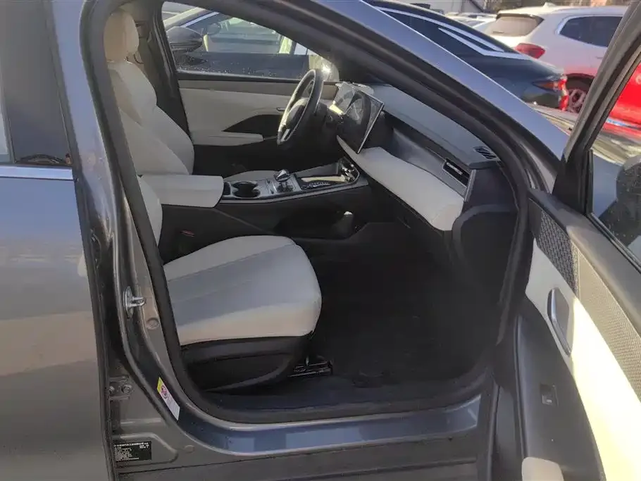 BYD Qin PLUS 2025 из CN, фото 8