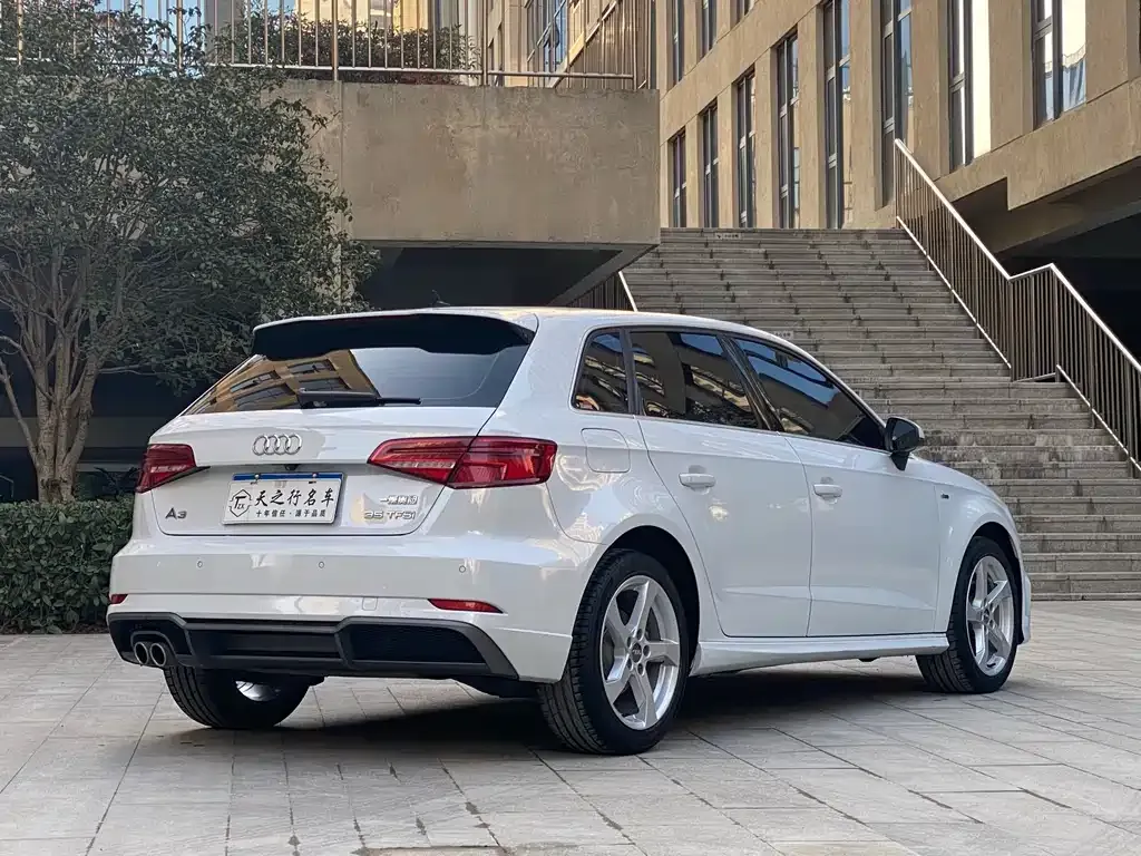 Audi A3 2021 из CN, фото 6