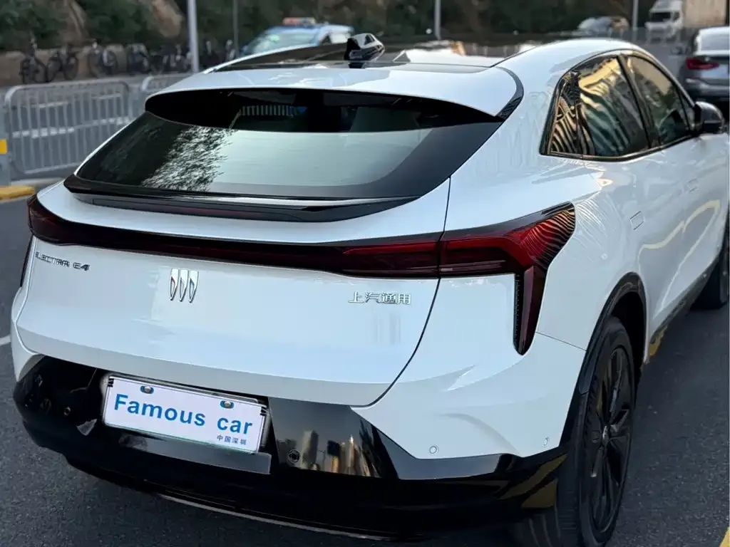 Buick E4 2023 из CN, фото 6