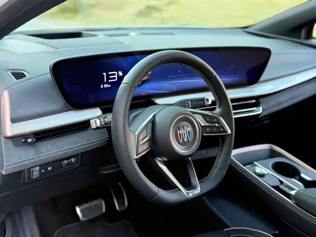Buick E4 2023 из CN, фото 9