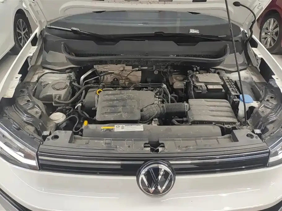 Volkswagen Tharu — фото 9