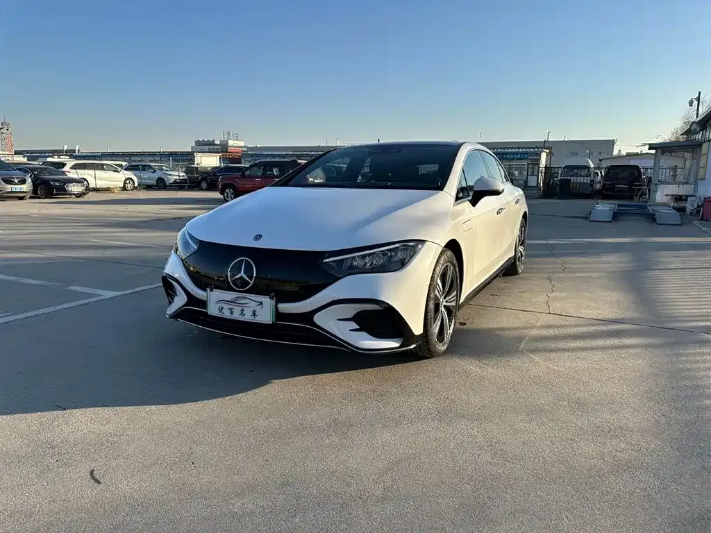 Mercedes-Benz EQE 2024 из CN, фото 1