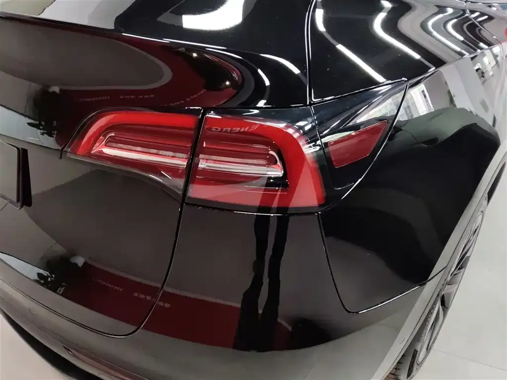 Tesla Model Y 2022 из CN, фото 8