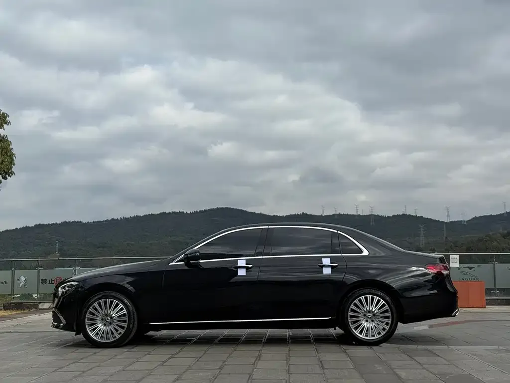 Mercedes-Benz E-Class 2021 из CN, фото 2