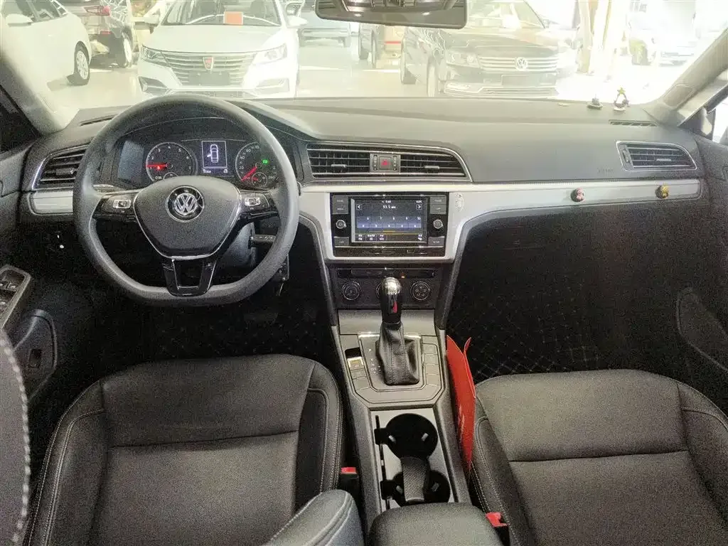 Volkswagen Lamando 2021 из CN, фото 10