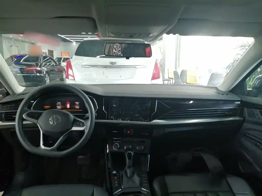 Volkswagen Passat 2024 из CN, фото 10