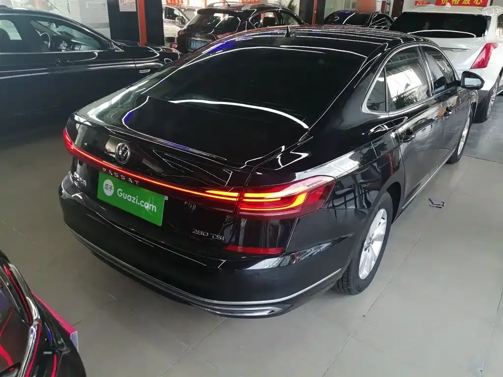 Volkswagen Passat 2024 из CN, фото 7