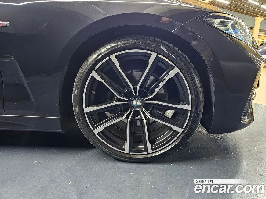 BMW 4-Series 2024 из KR, фото 5