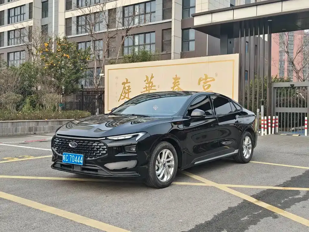 Ford Mondeo 2024 из CN, фото 1
