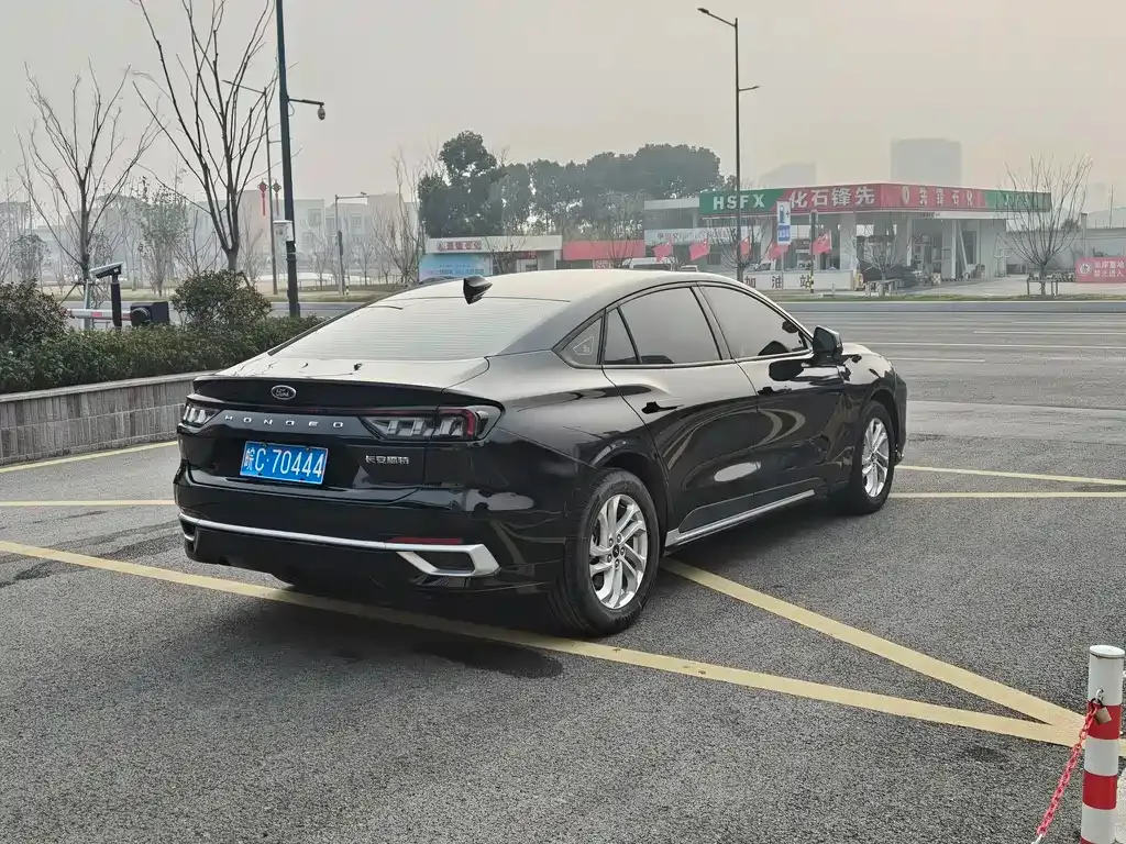 Ford Mondeo 2024 из CN, фото 9