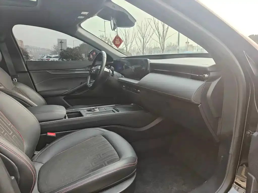 Ford Mondeo 2024 из CN, фото 4