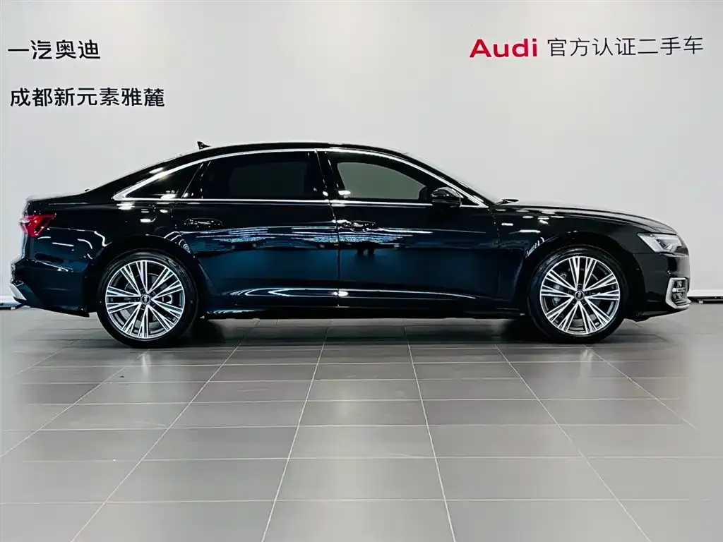 Audi A6L — фото 6