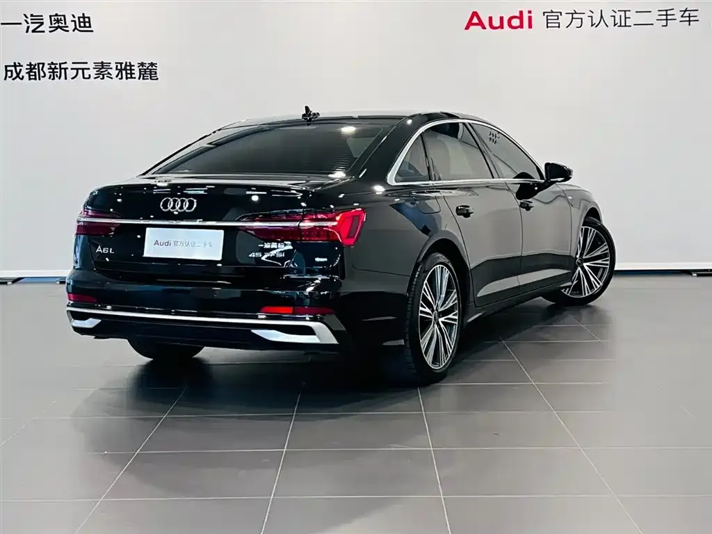 Audi A6L — фото 4