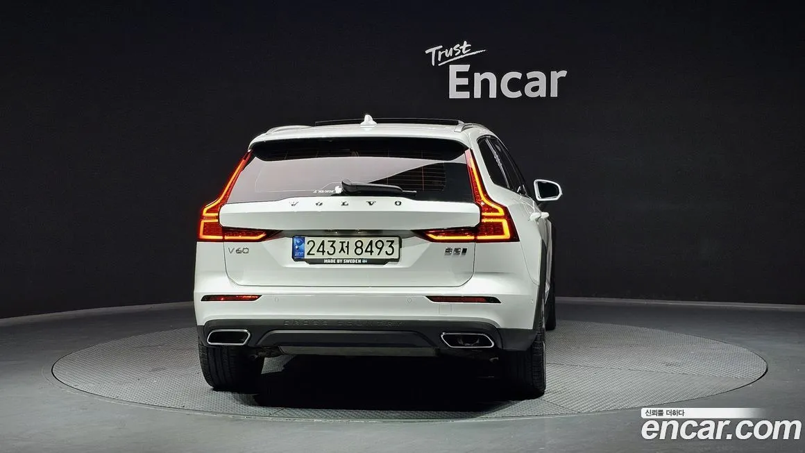 Volvo V60 — фото 4