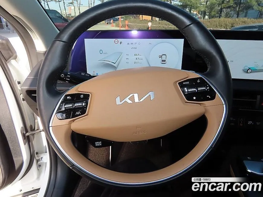 Kia EV6 — фото 8