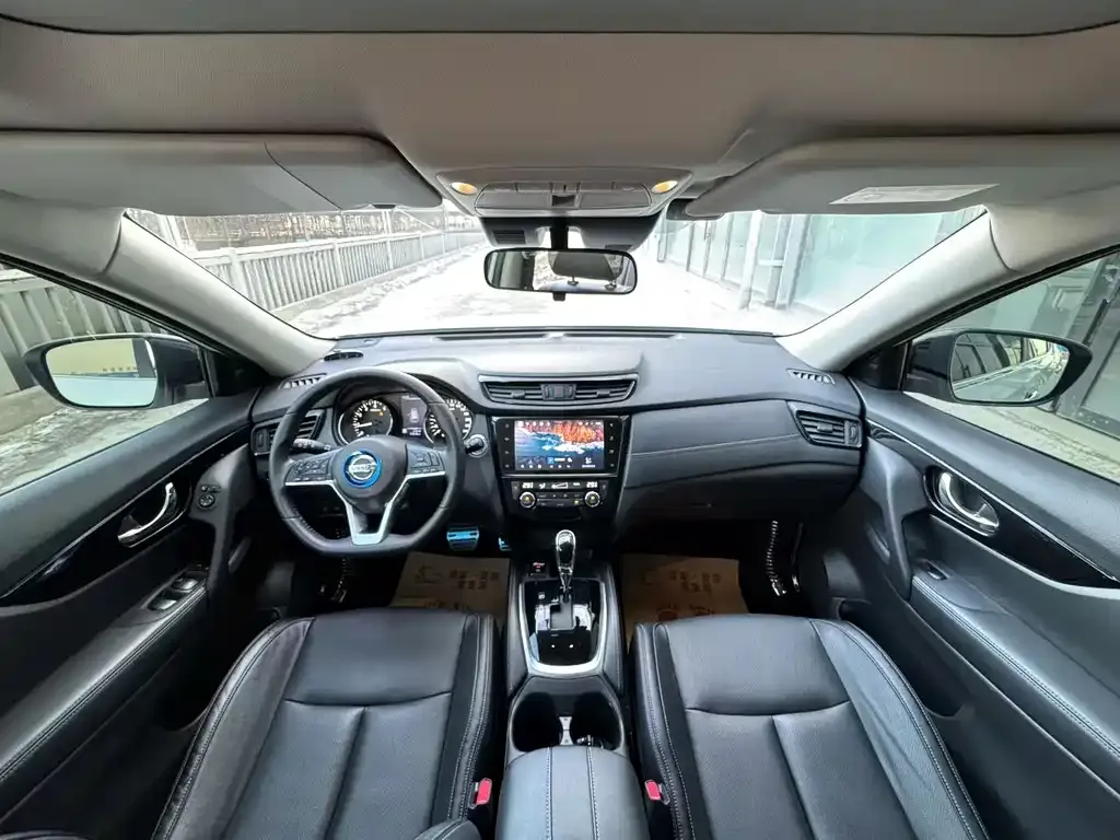 Nissan X-Trail 2021 из CN, фото 2