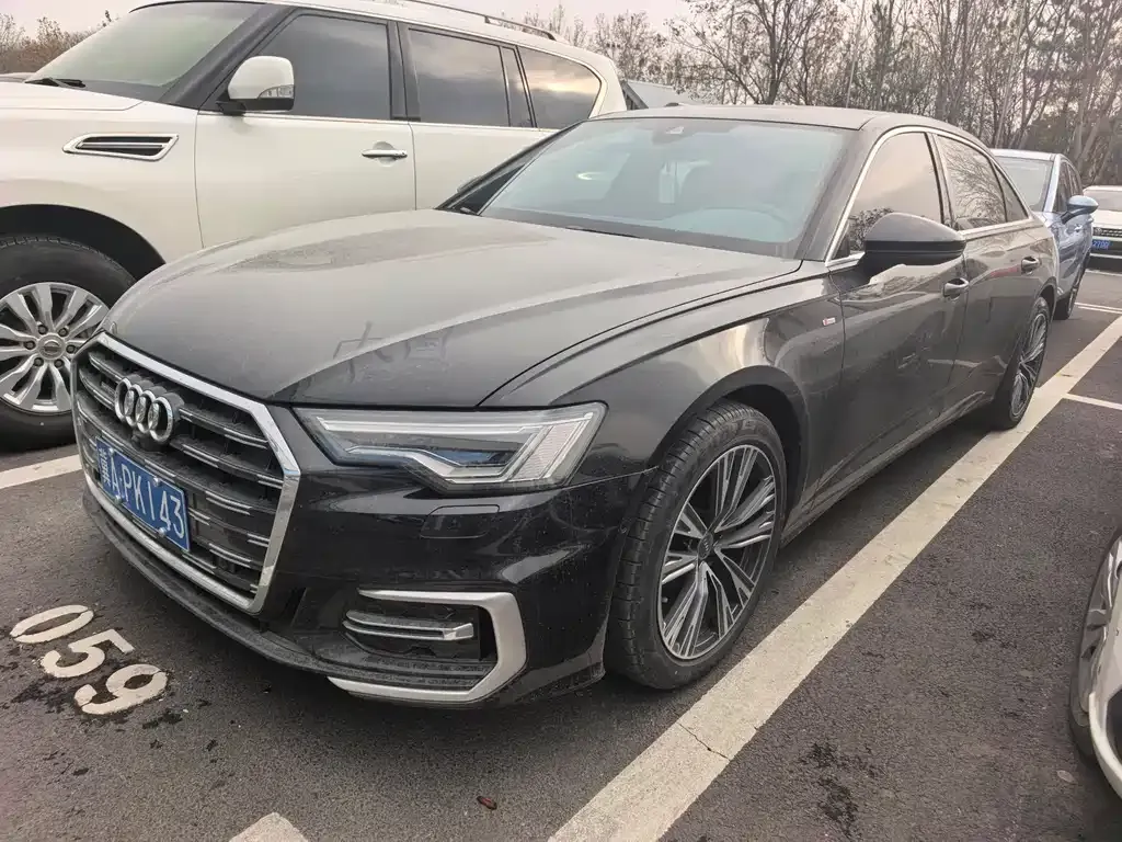 Audi A6L 2023 из CN, фото 1