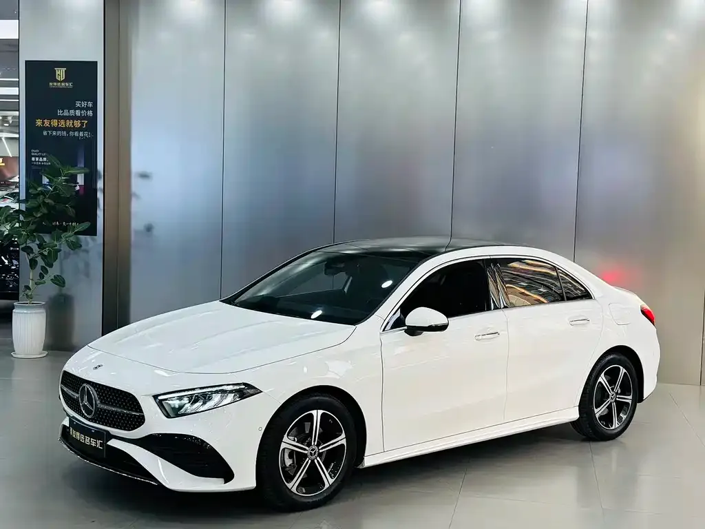 Mercedes-Benz A-Class 2024 из CN, фото 1