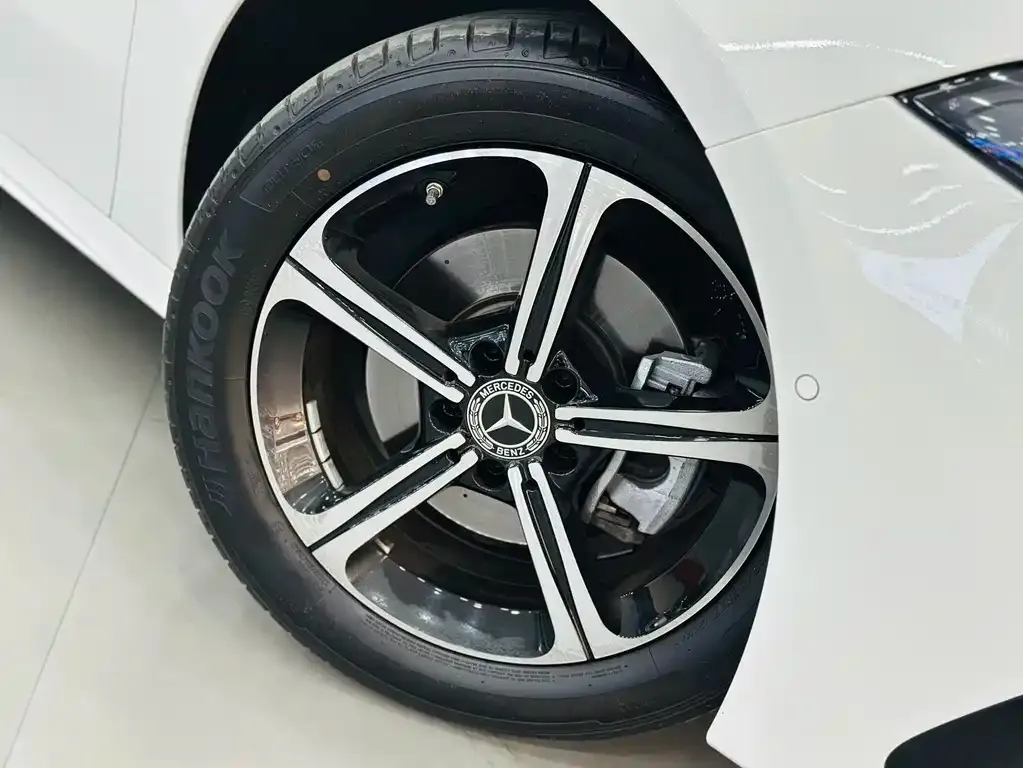 Mercedes-Benz A-Class 2024 из CN, фото 5