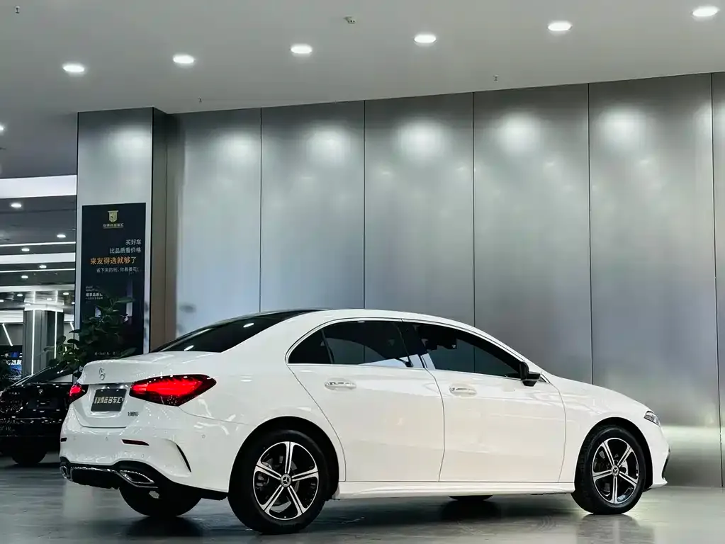 Mercedes-Benz A-Class 2024 из CN, фото 10