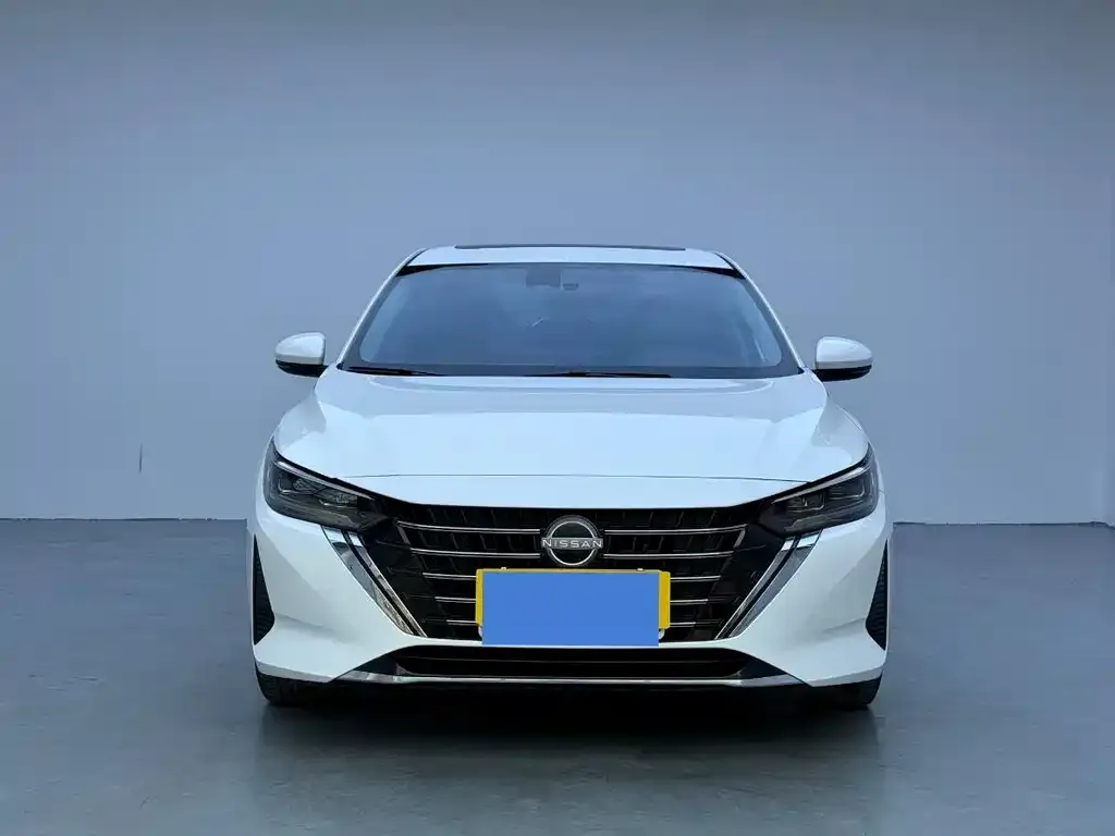 Nissan Sylphy 2023 из CN, фото 2