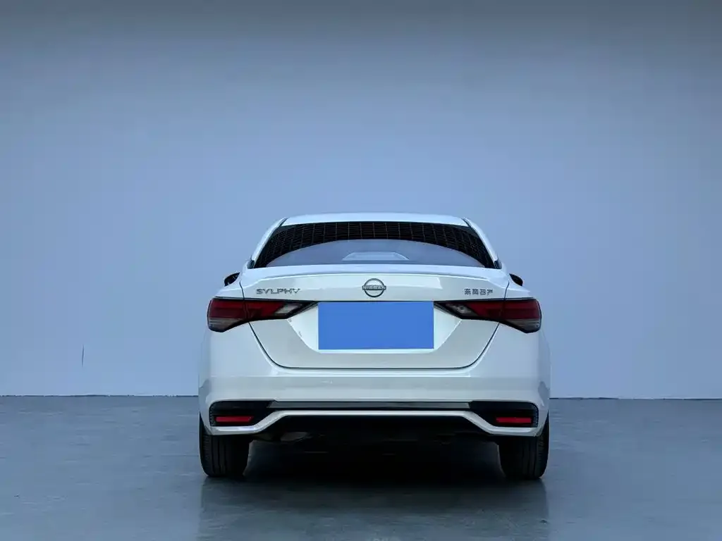 Nissan Sylphy 2023 из CN, фото 5