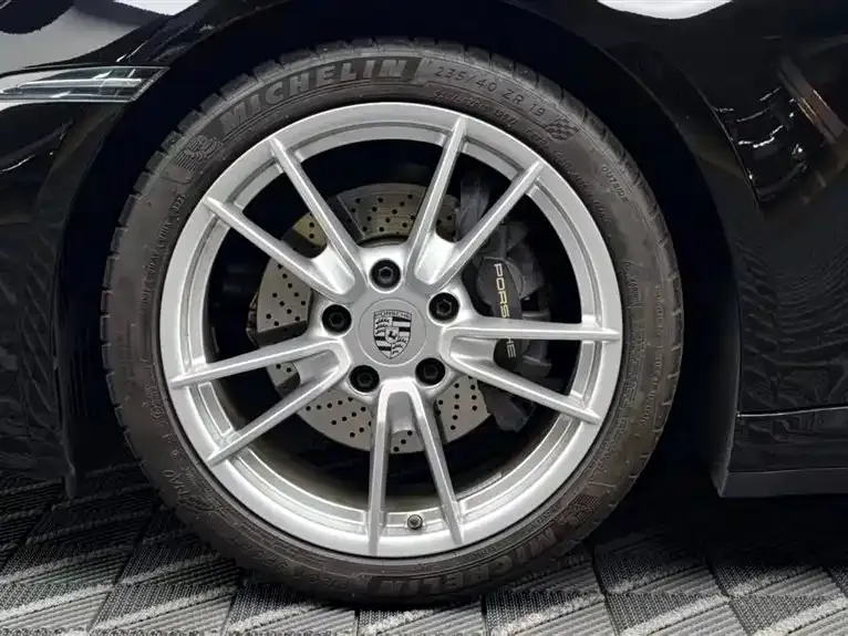 Porsche 911 2023 из CN, фото 9