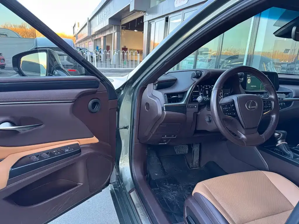 Lexus ES 2021 из CN, фото 10