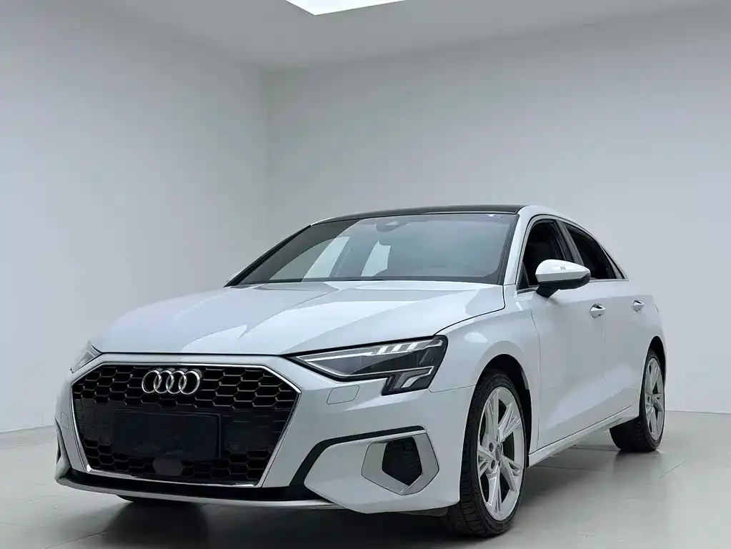 Audi A3 2021 из CN, фото 1