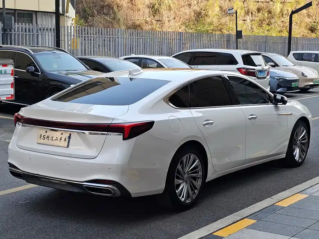 Buick LaCrosse 2024 из CN, фото 8