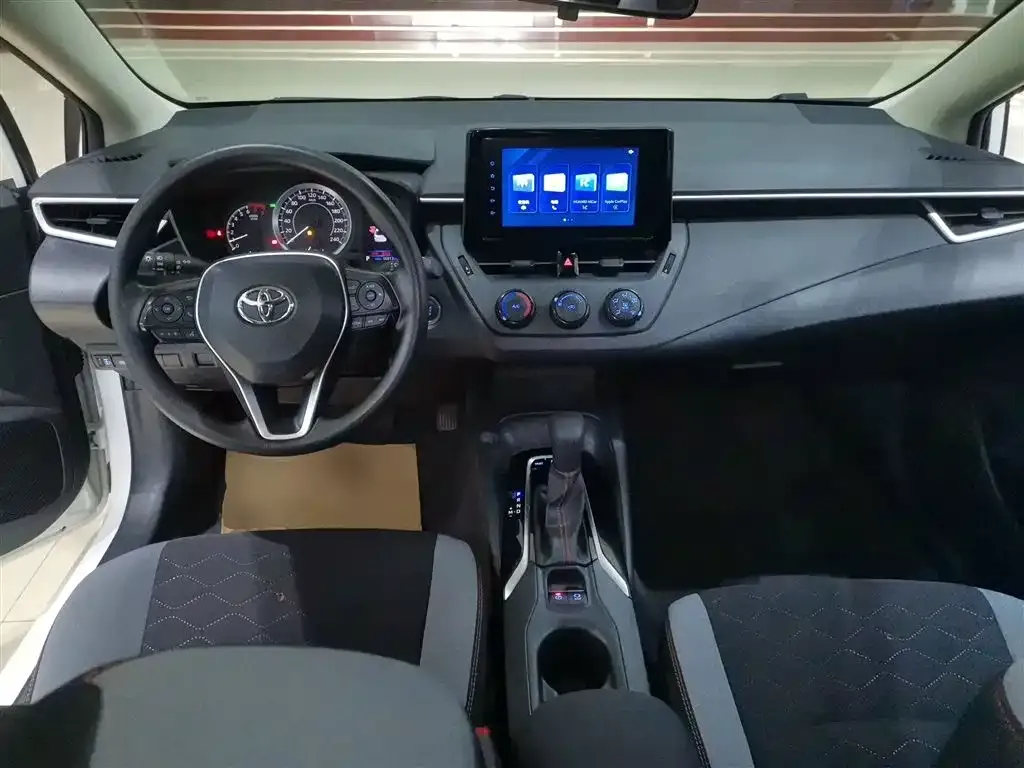 Toyota Corolla 2024 из CN, фото 10
