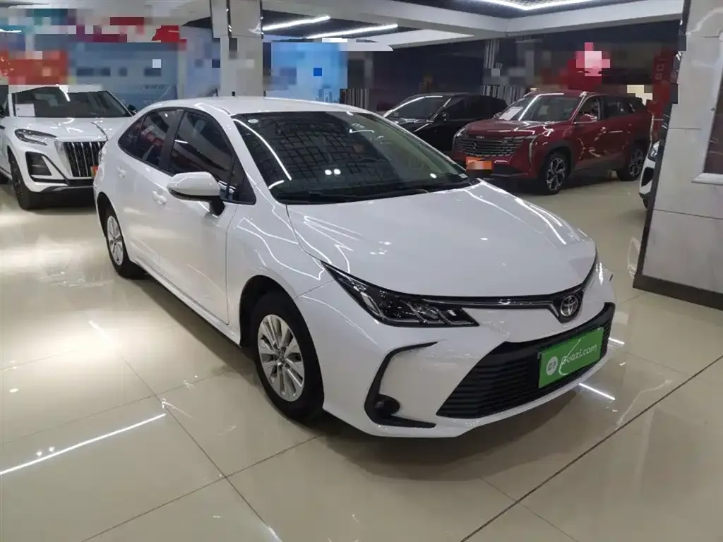 Toyota Corolla 2024 из CN, фото 4
