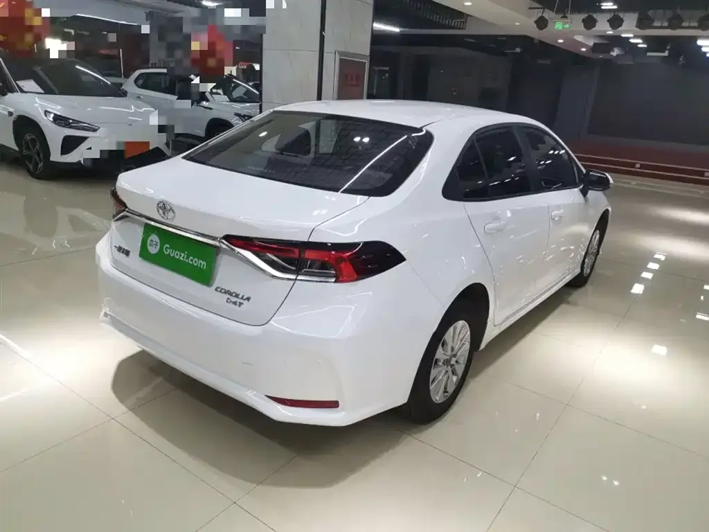Toyota Corolla 2024 из CN, фото 7