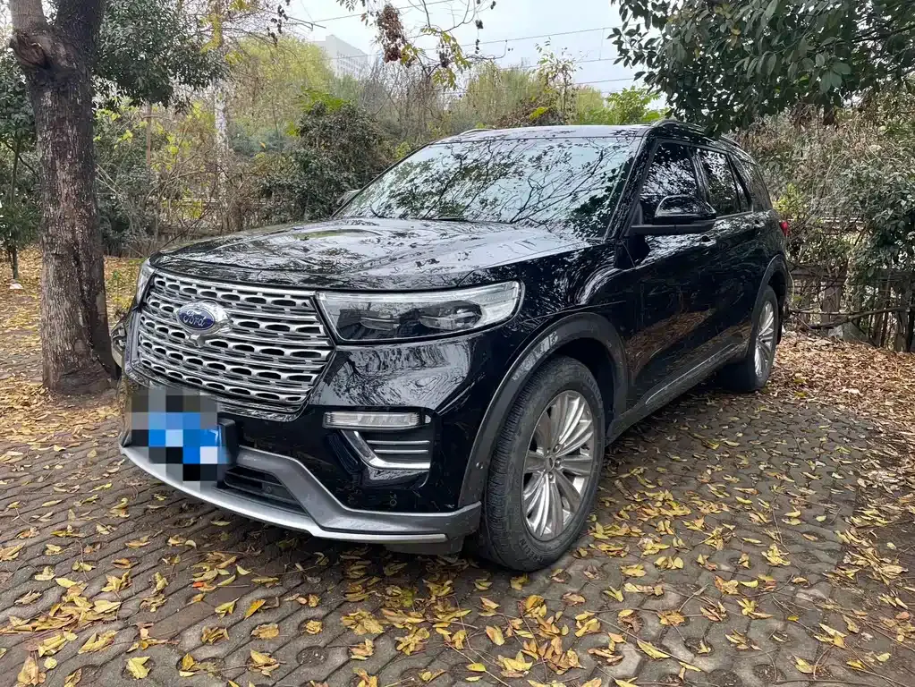Ford Explorer 2022 из CN, фото 1
