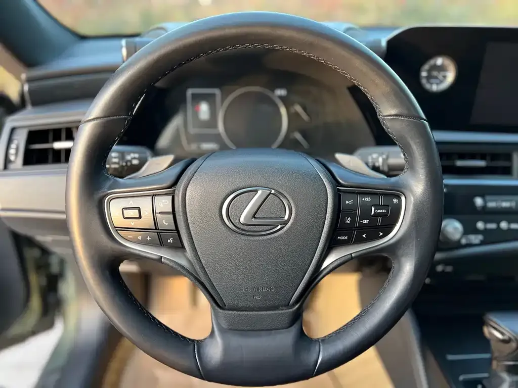Lexus ES 2022 из CN, фото 6