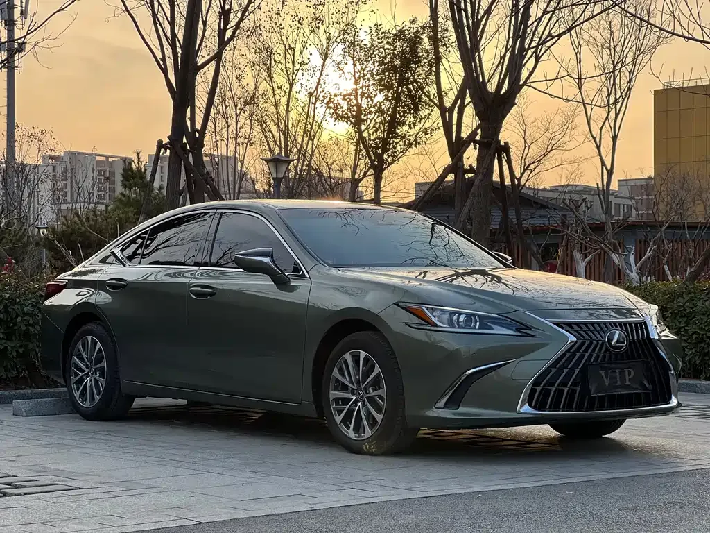 Lexus ES 2022 из CN, фото 3