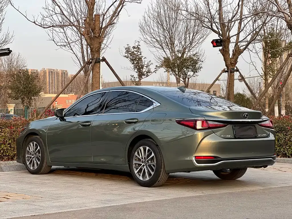Lexus ES 2022 из CN, фото 8