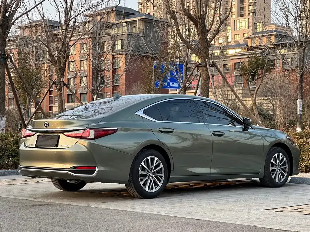 Lexus ES 2022 из CN, фото 9