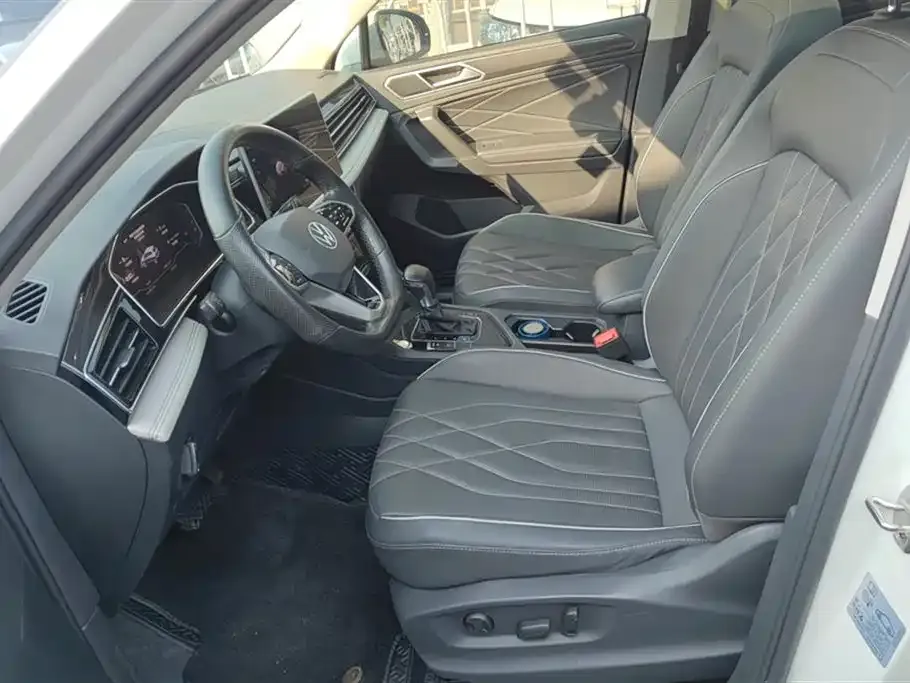 Volkswagen Tiguan L 2022 из CN, фото 9